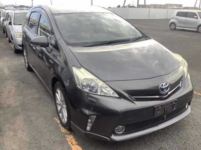 480 Toyota Prius alpha ZVW41W 2012 г. (JU Nagasaki)